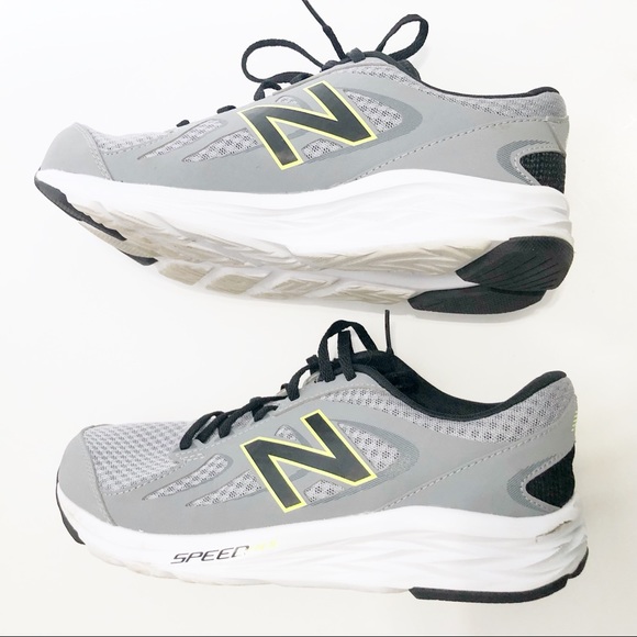 new balance men's 490v4 running shoes